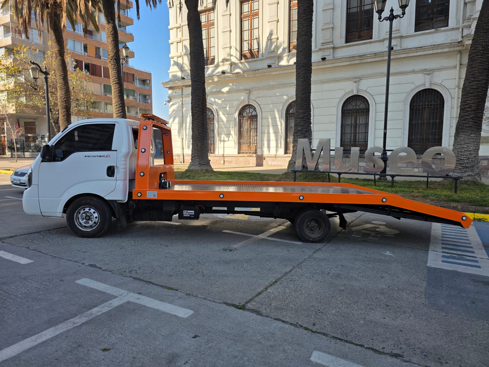 Servicio de grúa Las Delicias